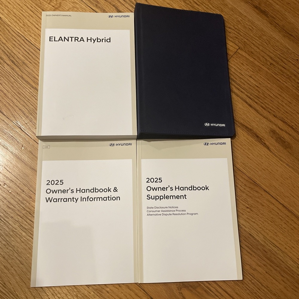 2025 Hyundai Elantra Manual Car Book Owner's OEM